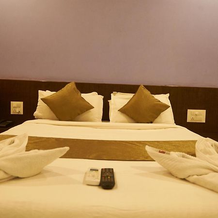 Hotel Pride Inn Shirdi Eksteriør bilde