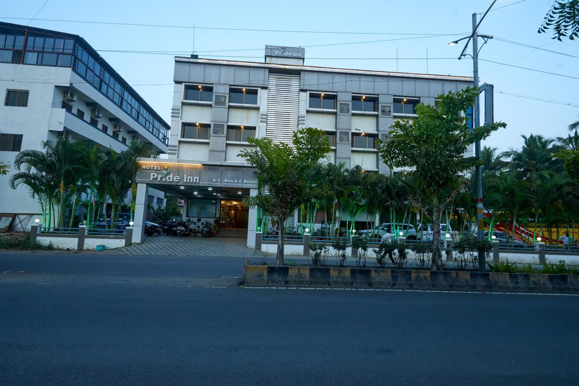 Hotel Pride Inn Shirdi Eksteriør bilde