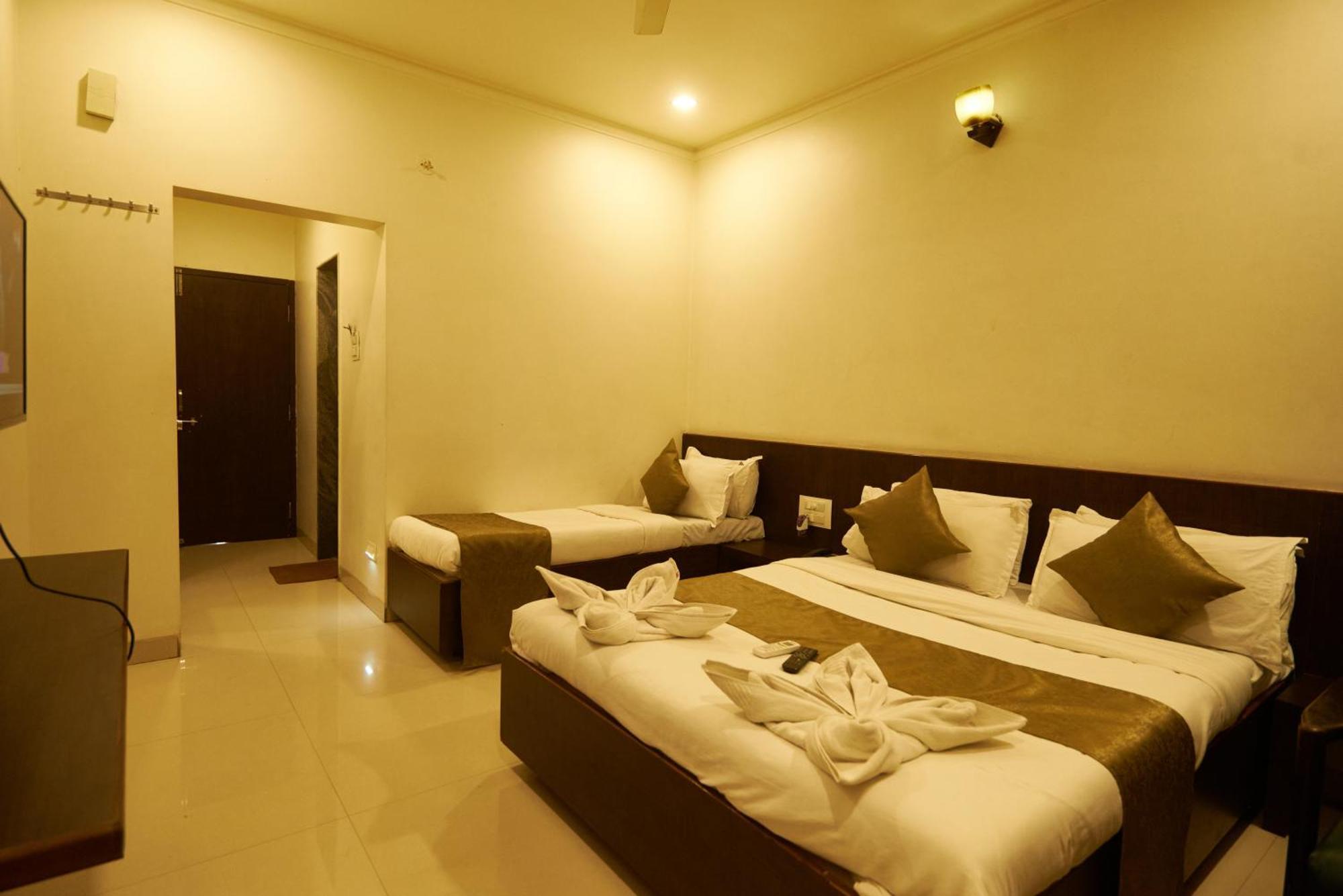 Hotel Pride Inn Shirdi Eksteriør bilde