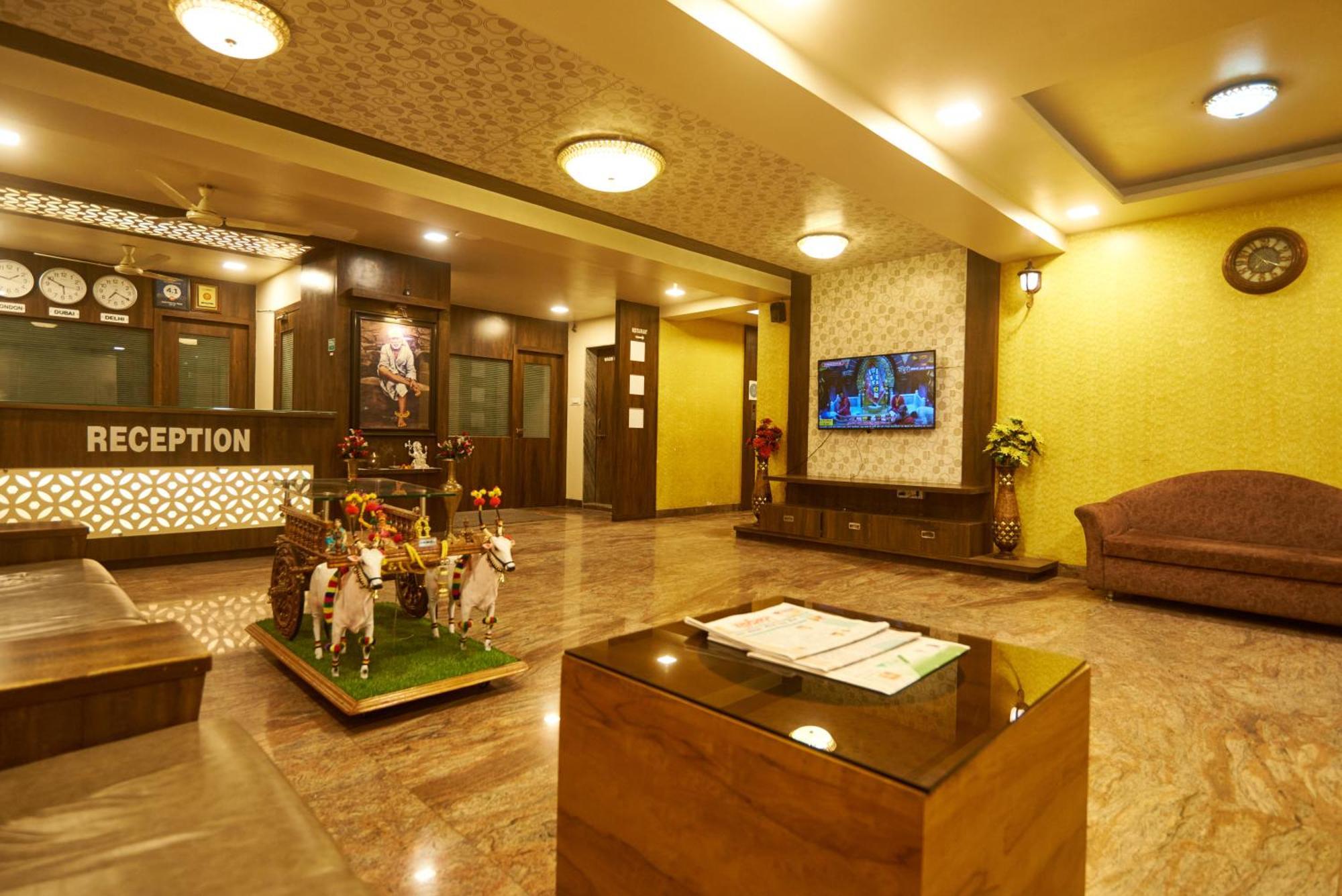 Hotel Pride Inn Shirdi Eksteriør bilde